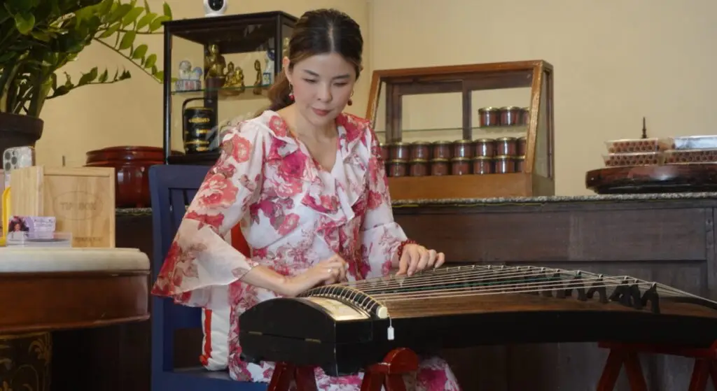 Phuket Walking Tour: Food, Heritage & Architecture