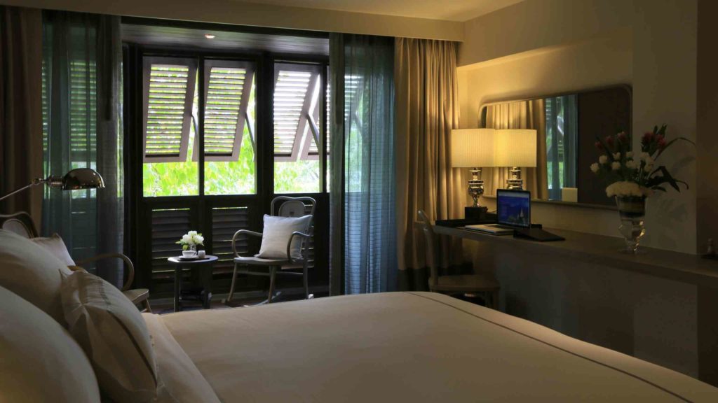 Riva Surya Bangkok urban room