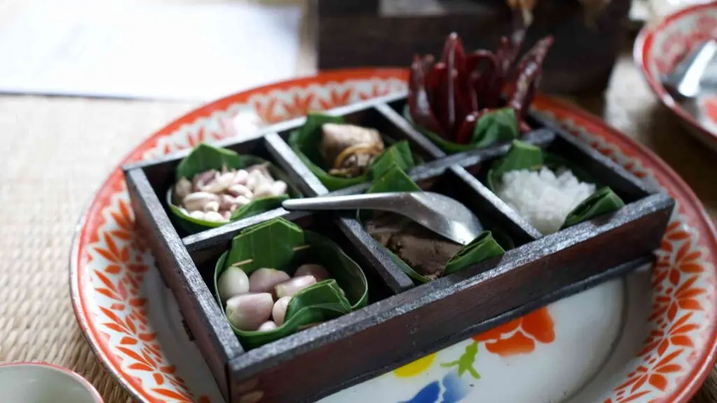 Authentic Thai Living