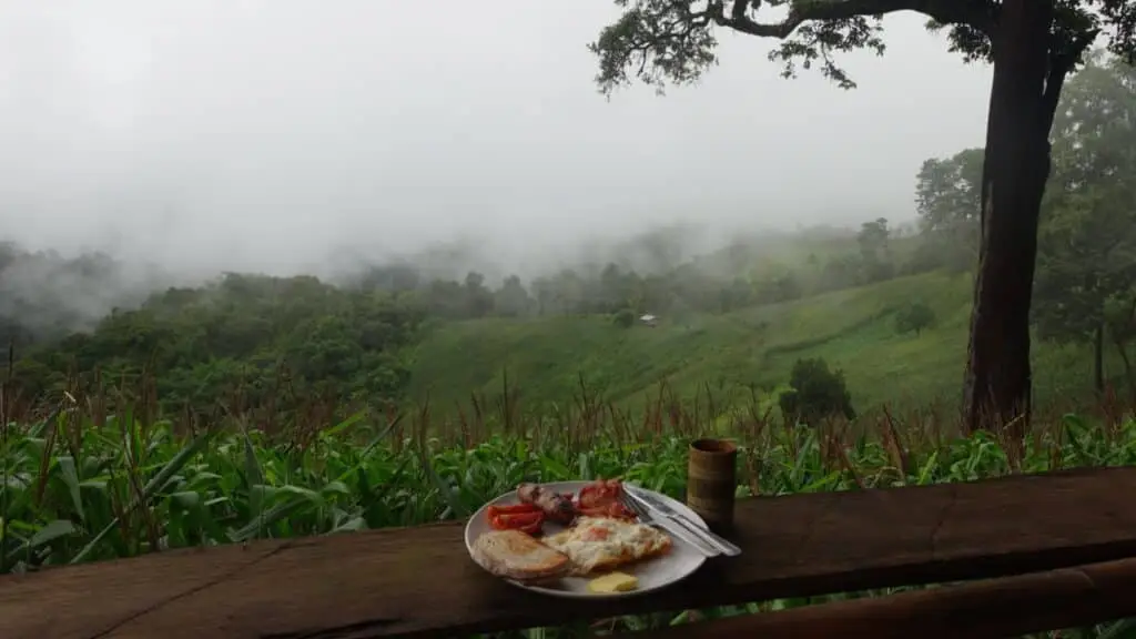 The Mae Hong Son Loop_ Caves, Canyons & Community