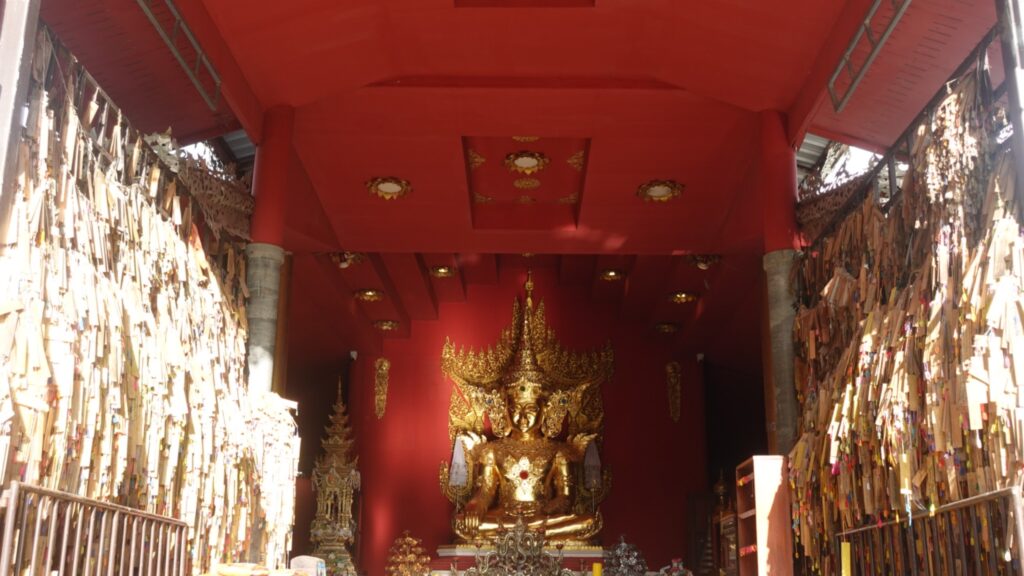 The Mae Hong Son Loop_ Caves, Canyons & Community