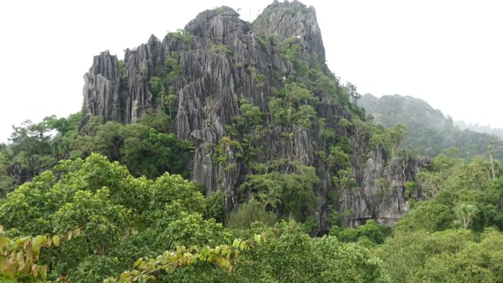 Pha Ngam Rock Garden, known as the "Thai Zhangjiajie"