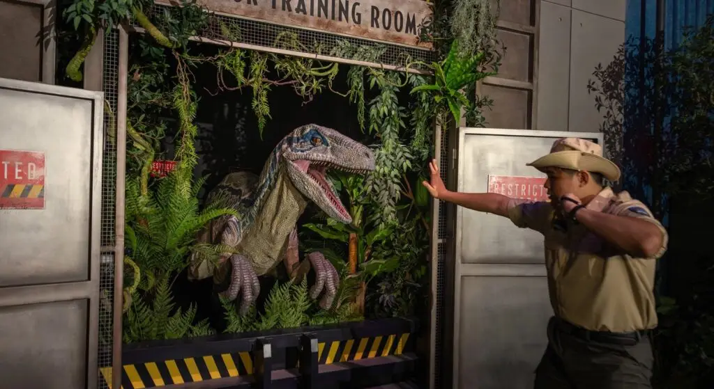 Jurassic World, Asiatique