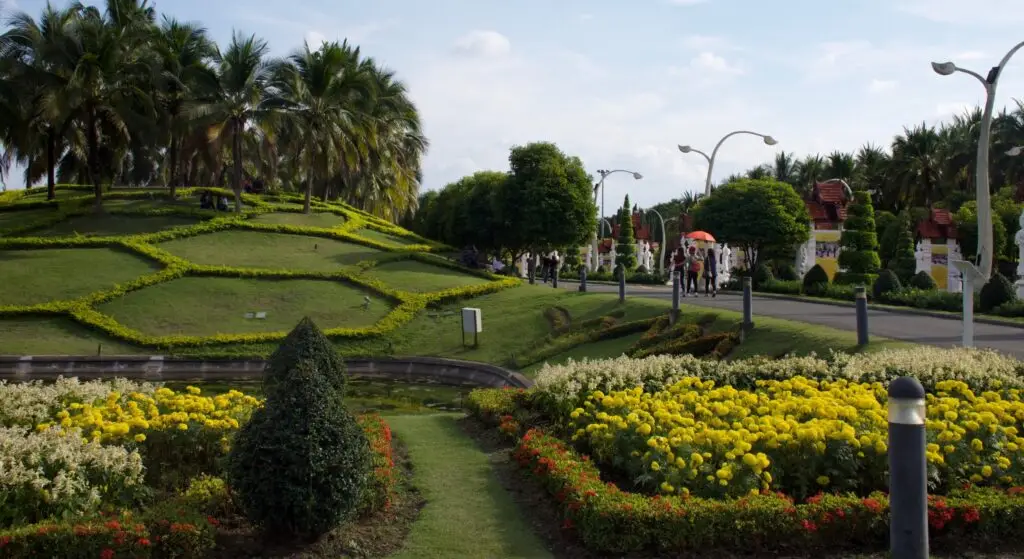 Royal Park Rajapruek