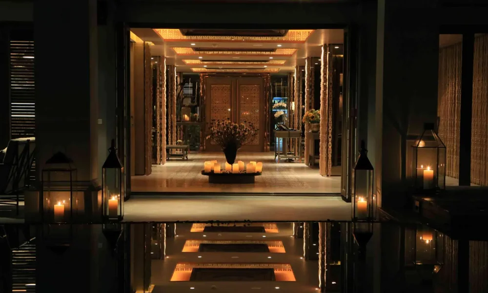 Riva Surya Bangkok lobby