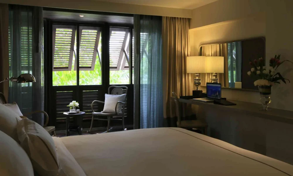 Riva Surya Bangkok urban room