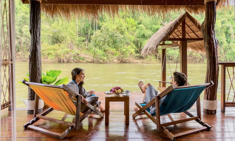 THE FLOATHOUSE RIVER KWAI