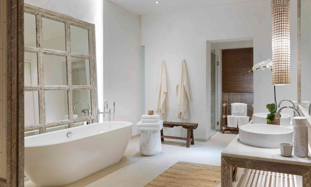 Rin Terrace Suite Bathroom Raya Heritage